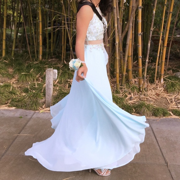 Pastel blue long evening/ formal/ Prom dress - Picture 3 of 6